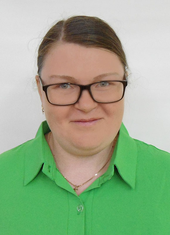Титова Елена Николаевна.